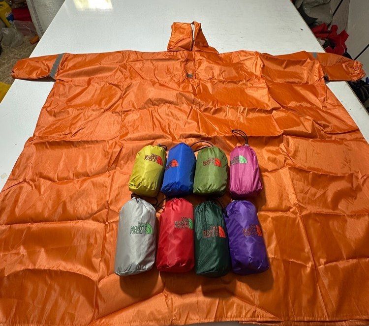 پانچو ضدآب نورث فیس NORTH FACE